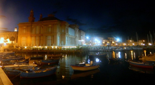 port Bari night