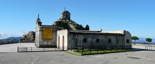 Dinnamare church-001