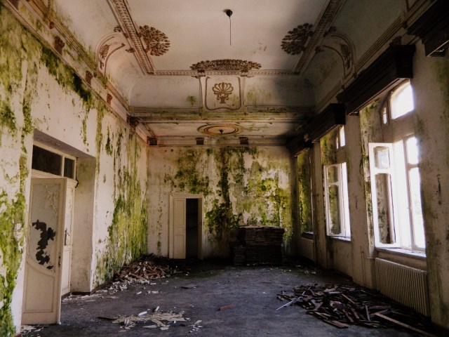 Russian embassy top floor 2