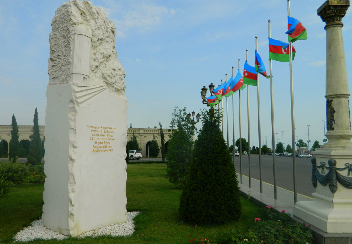 Säule Einweihung.JPG