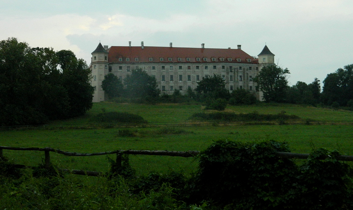 Schloss Carnutum.JPG