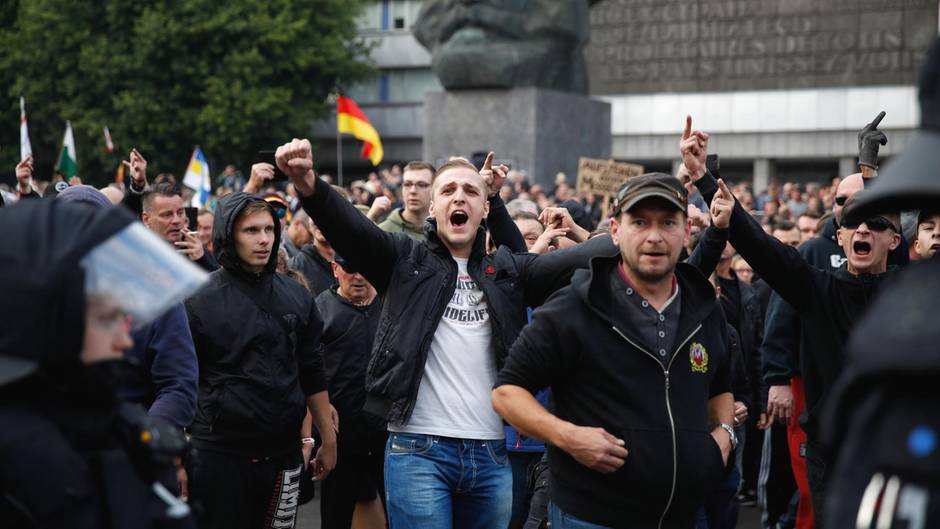 chemnitz-demo-rechte-hetzer