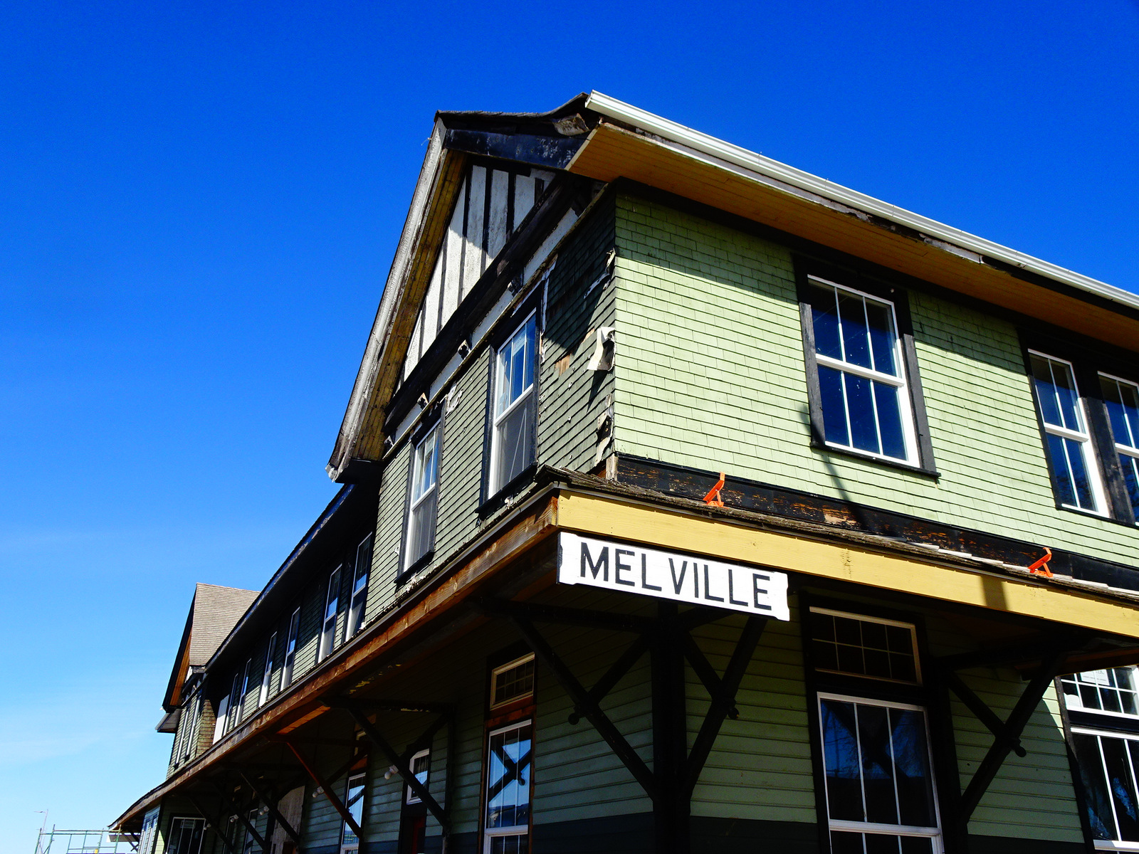 Melville Bahnhof.JPG