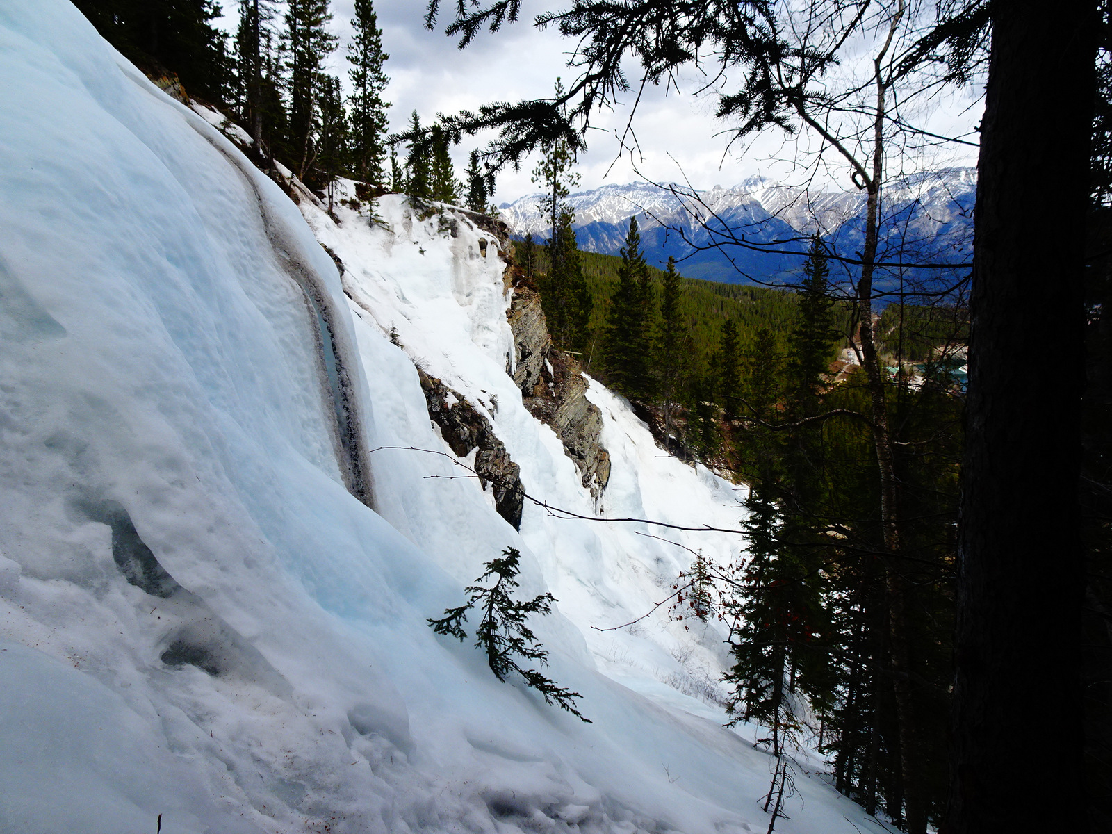 Eiswand mit Aussicht