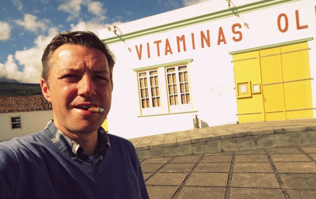 Andreas Moser smoking vitamins (1)